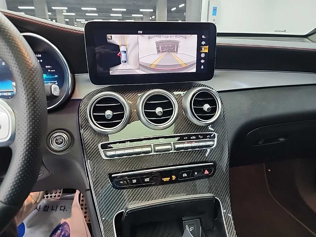 Mercedes Benz GLC Class - Vista 10