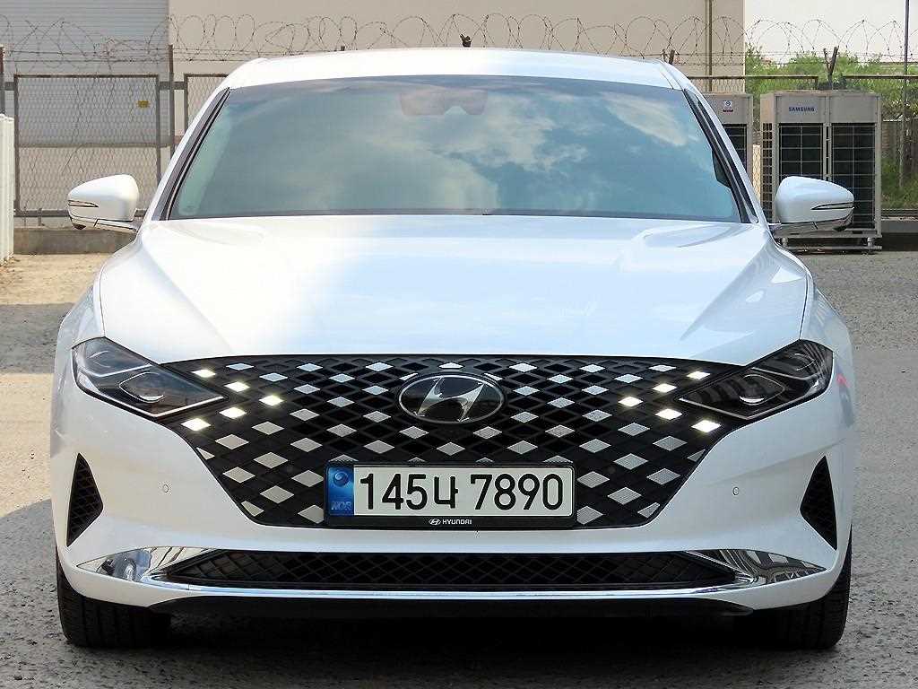 HYUNDAI Grandeur 2022 Blanco - Importación desde Corea - HF Imports Iquique - Foto 1