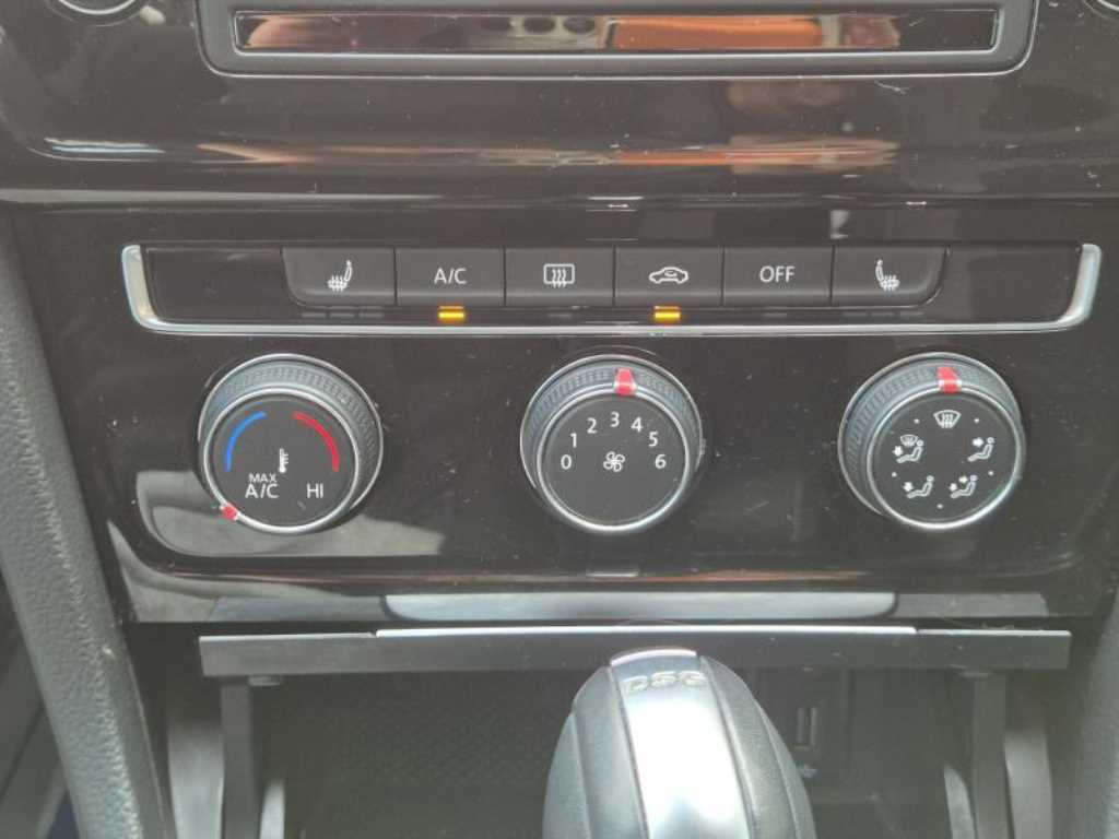 Volkswagen Golf 2013 Negro - Importación desde Corea - HF Imports Iquique - Foto 19