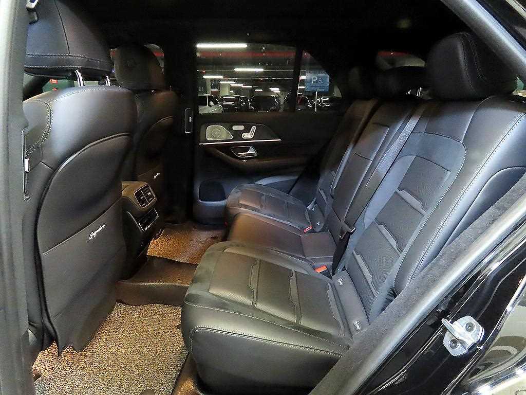 Mercedes Benz GLE Class - Vista 7