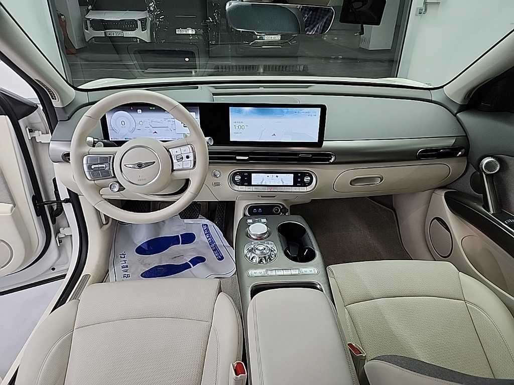 Genesis GV60 2022 Blanco - Importación desde Corea - HF Imports Iquique - Foto 1
