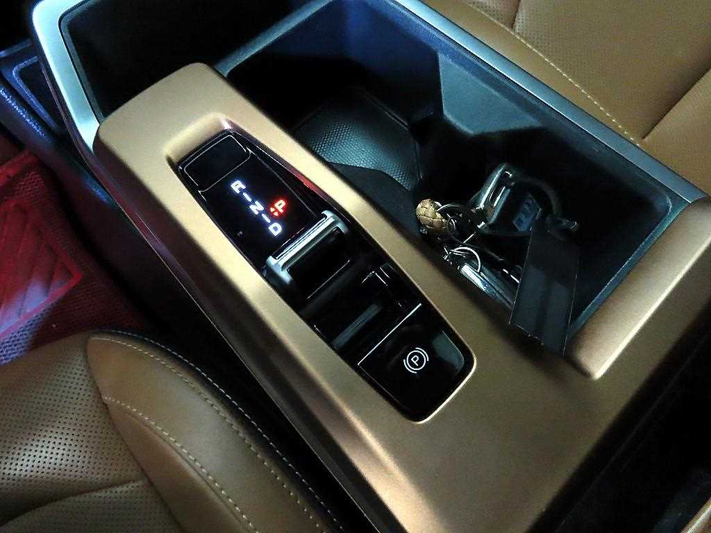 Ssangyong Torres - Vista 12