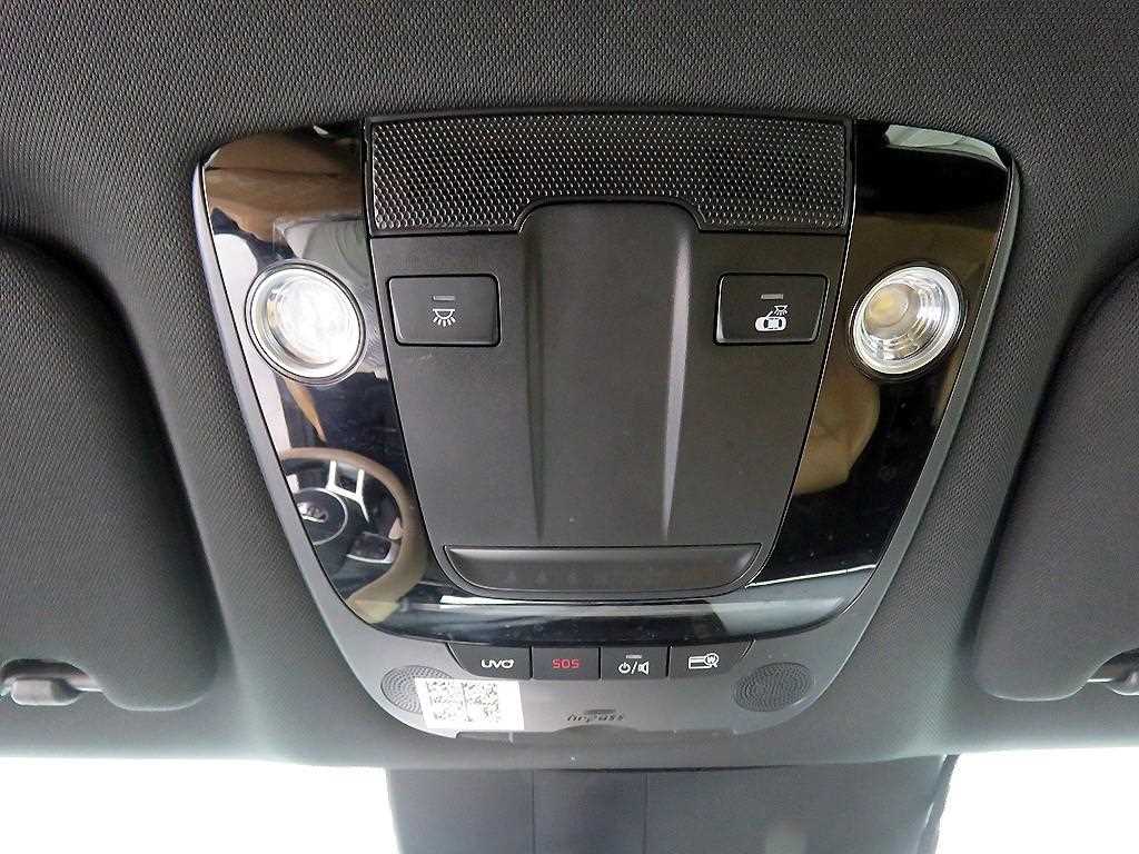 KIA K5 - Vista 12
