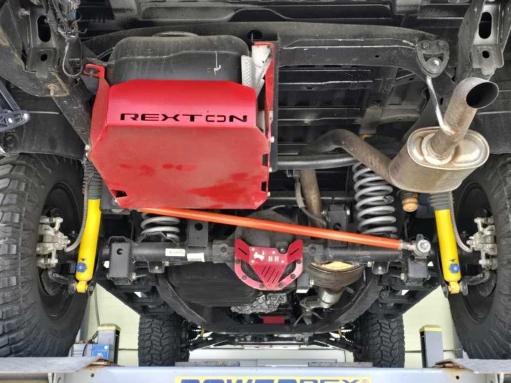Ssangyong Rexton 2024 Café - Importación desde Corea - HF Imports Iquique - Foto 16