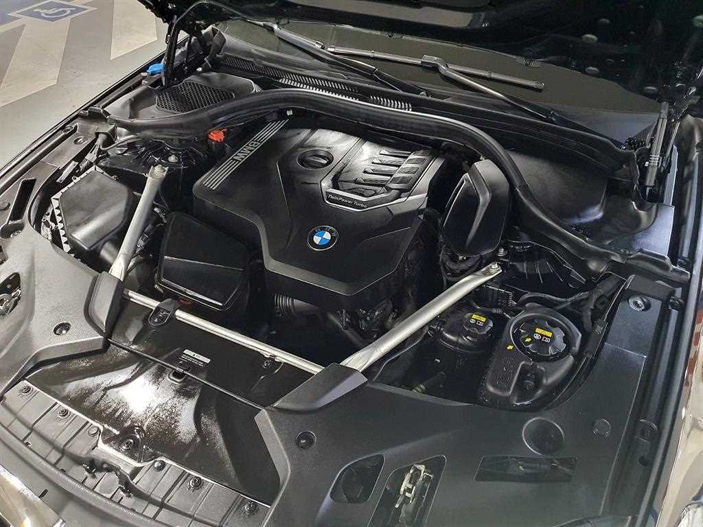 BMW 5 Series 2022 Negro - Importación desde Corea - HF Imports Iquique - Foto 19