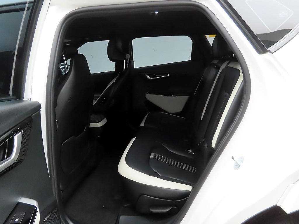 KIA EV6 2023 Blanco - Importación desde Corea - HF Imports Iquique - Foto 14