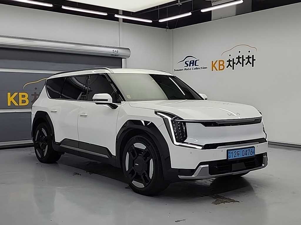 KIA EV9 - Vista 4