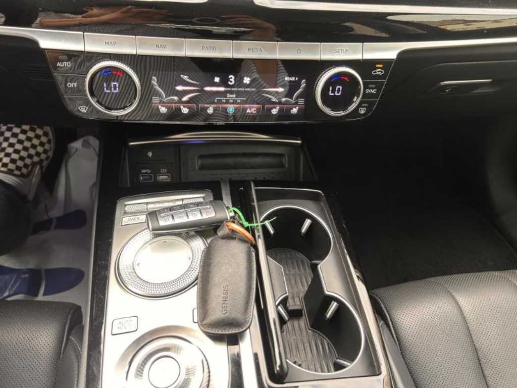 Genesis G80 2021 Negro - Importación desde Corea - HF Imports Iquique - Foto 17