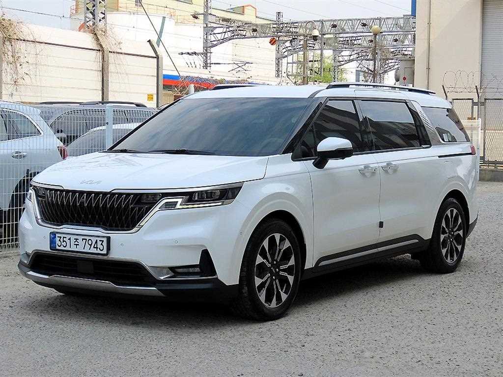 KIA Carnival - Vista 2