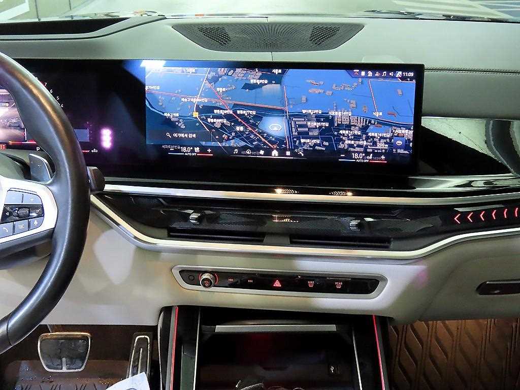 BMW X7 - Vista 11