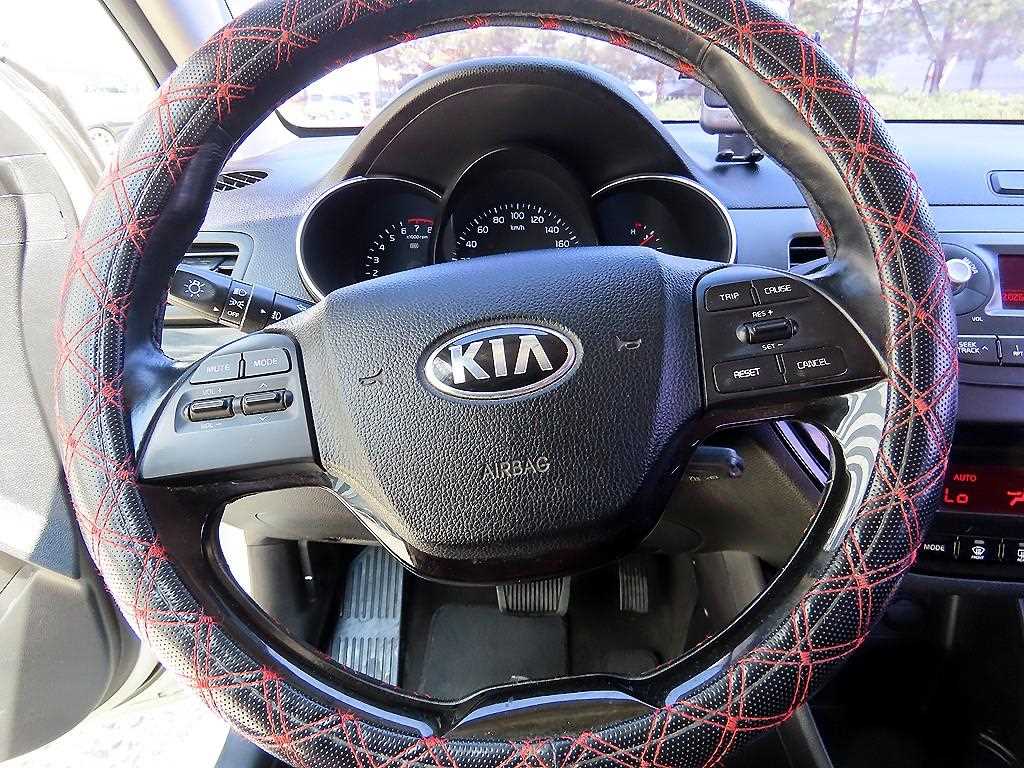 KIA Morning - Vista 8