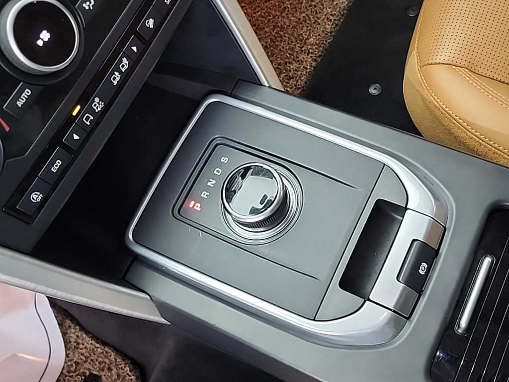 Land Rover Discovery Sports - Vista 8