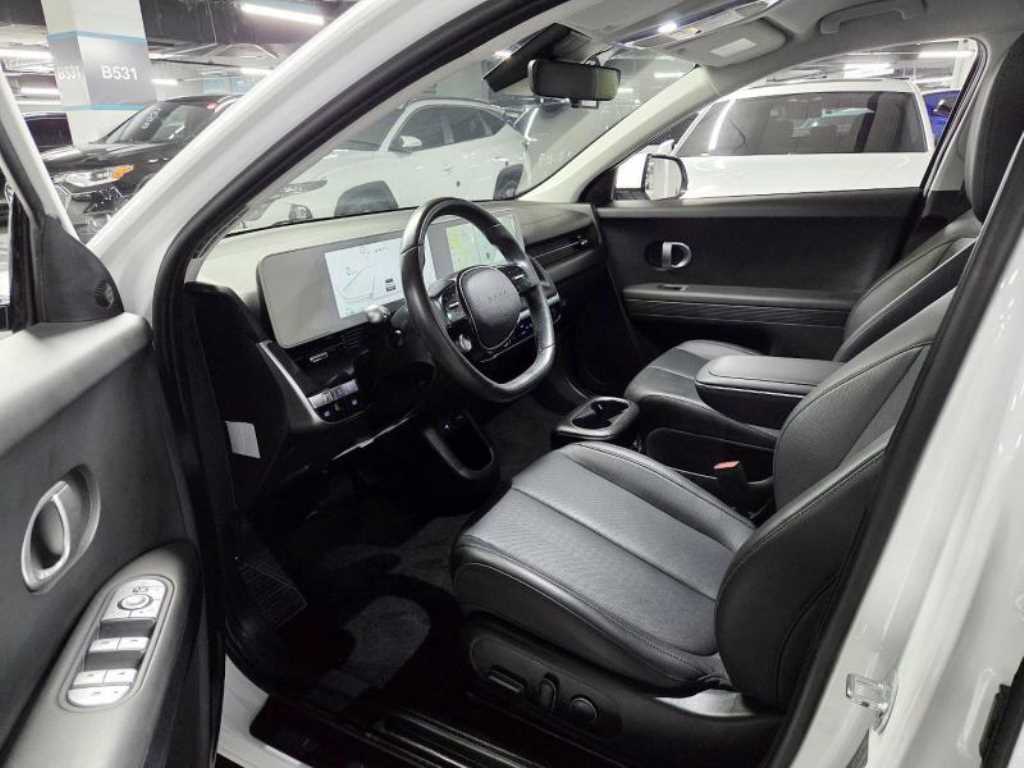 HYUNDAI Ioniq 5 - Vista 9