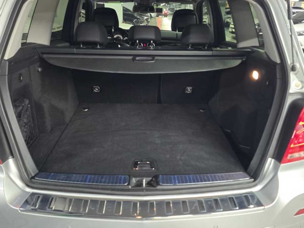 Mercedes Benz GLK Class - Vista 7