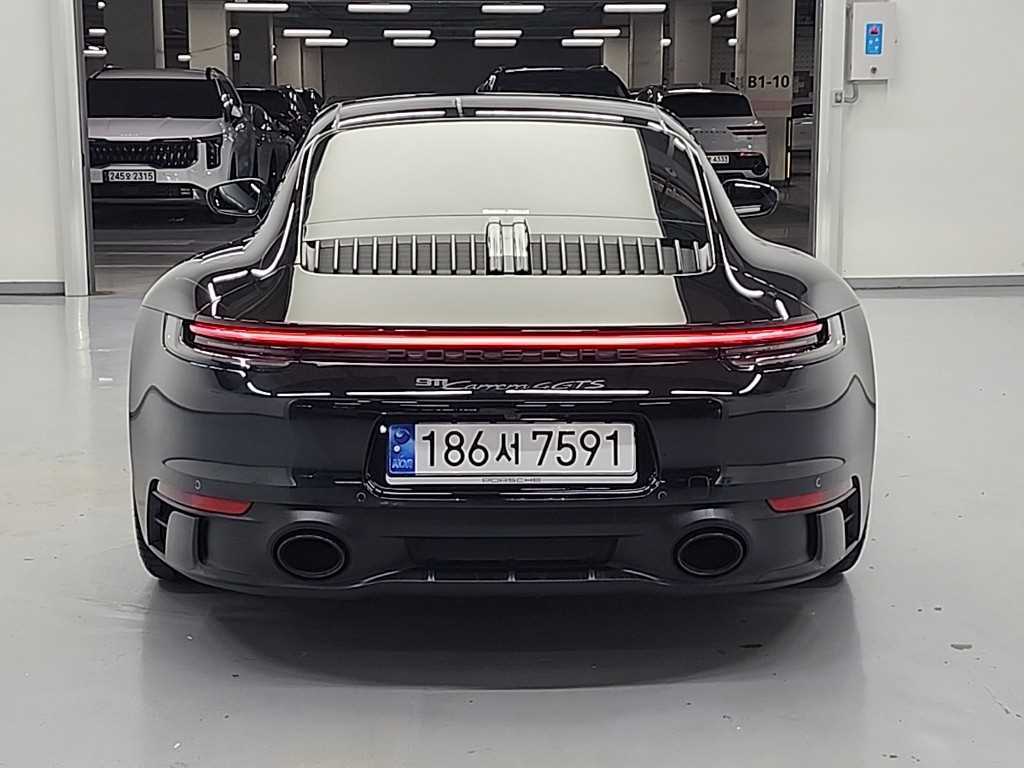 Porsche 911 - Vista 3