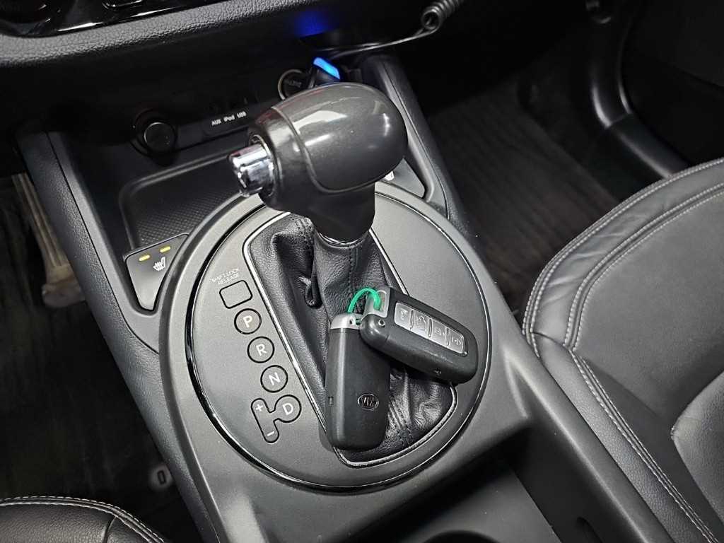 KIA Sportage - Vista 8