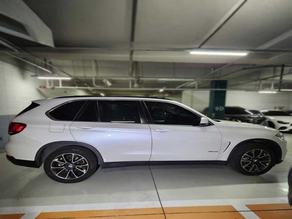 BMW X5 - Vista 4
