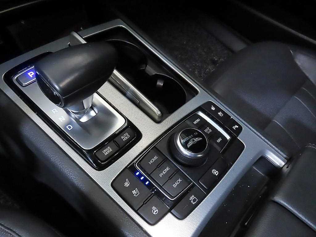 Genesis G80 - Vista 12