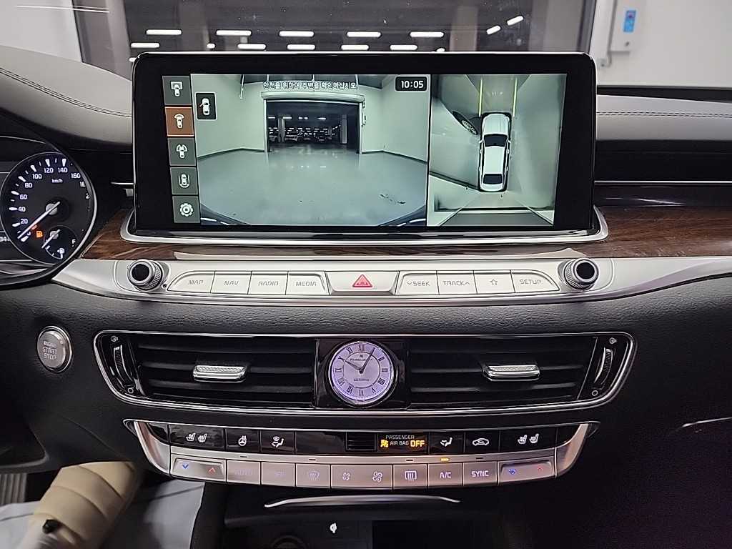 KIA K9 - Vista 10