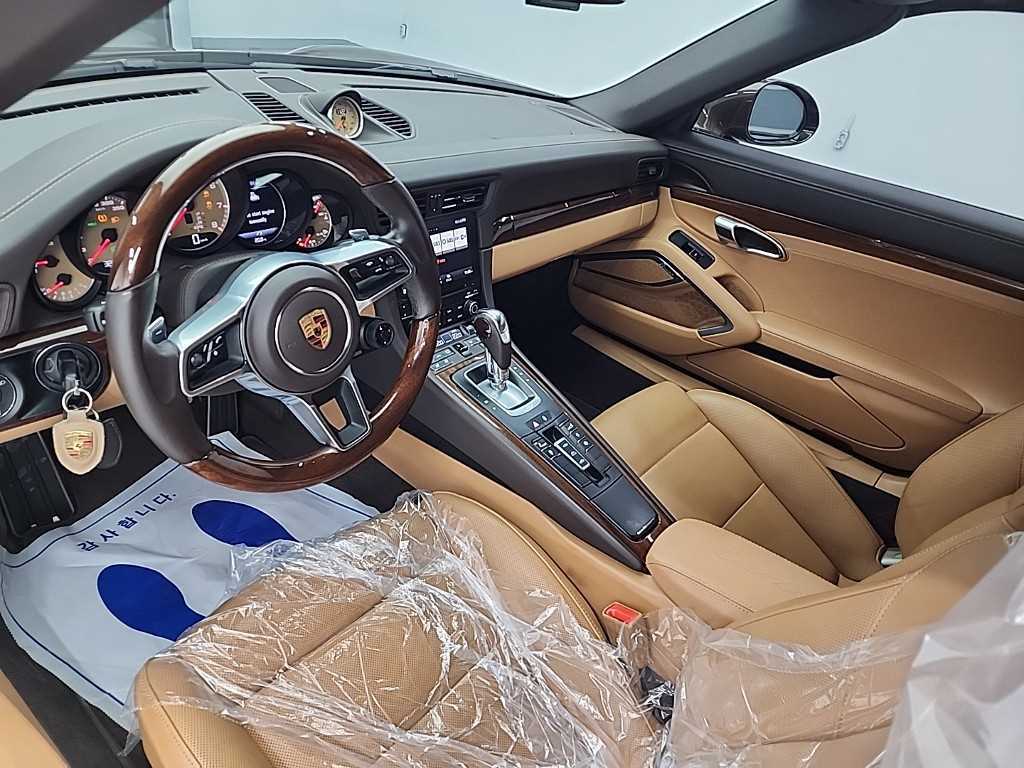 Porsche 911 - Vista 7