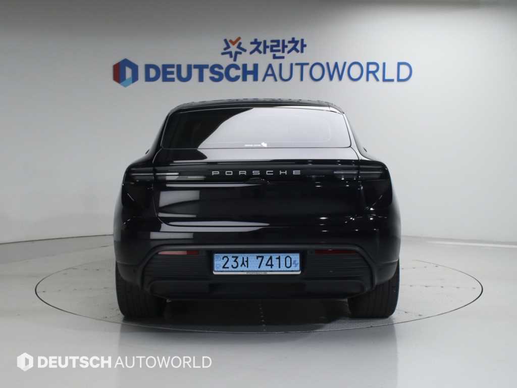 Porsche Macan - Vista 4