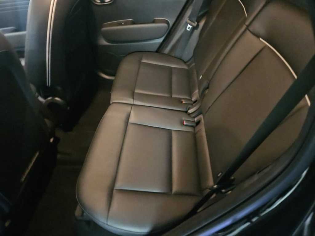 HYUNDAI Casper - Vista 6