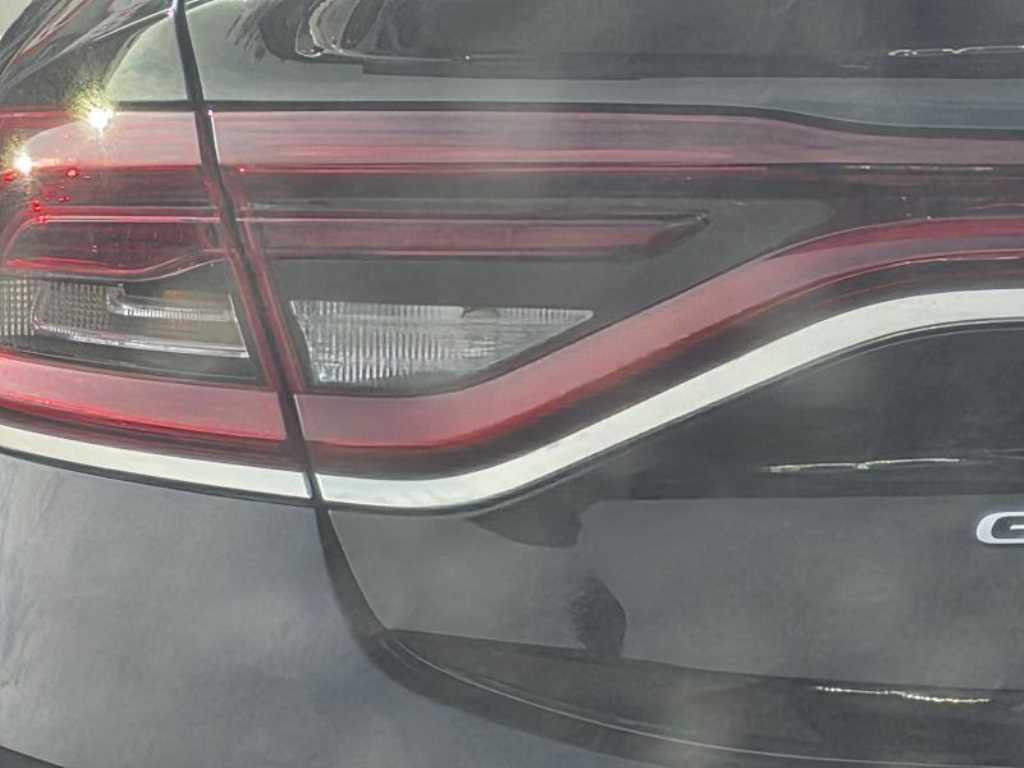 BMW 8 Series - Vista 7