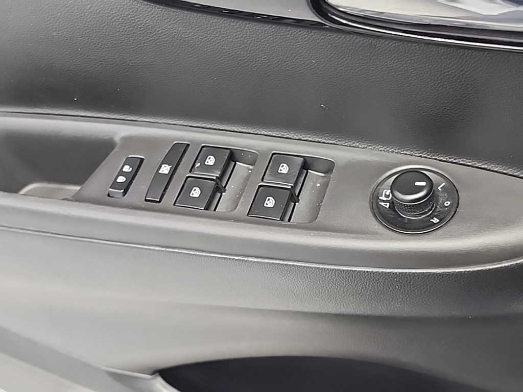 Chevrolet Spark 2016 Blanco - Importación desde Corea - HF Imports Iquique - Foto 17