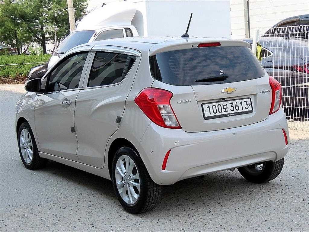 Chevrolet Spark - Vista 3