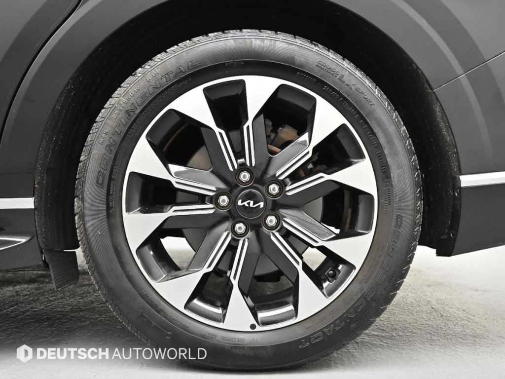 KIA Carnival - Vista 5