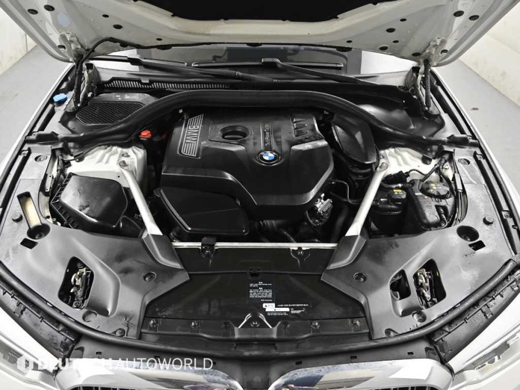 BMW 5 Series - Vista 6