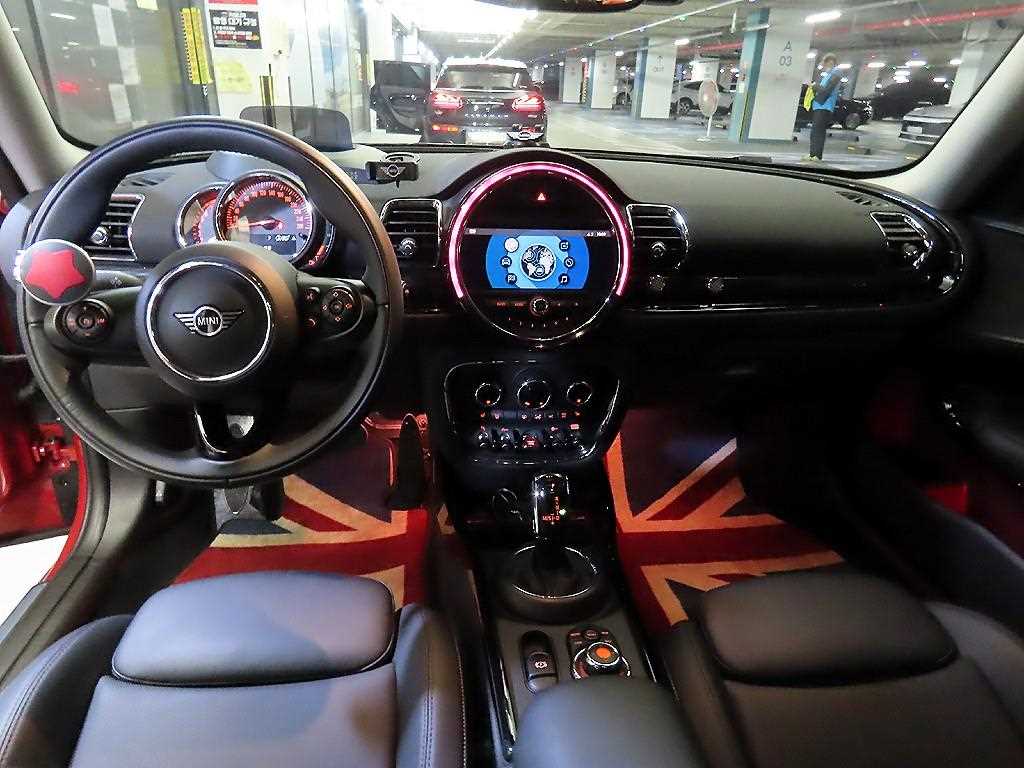Mini Clubman - Vista 10
