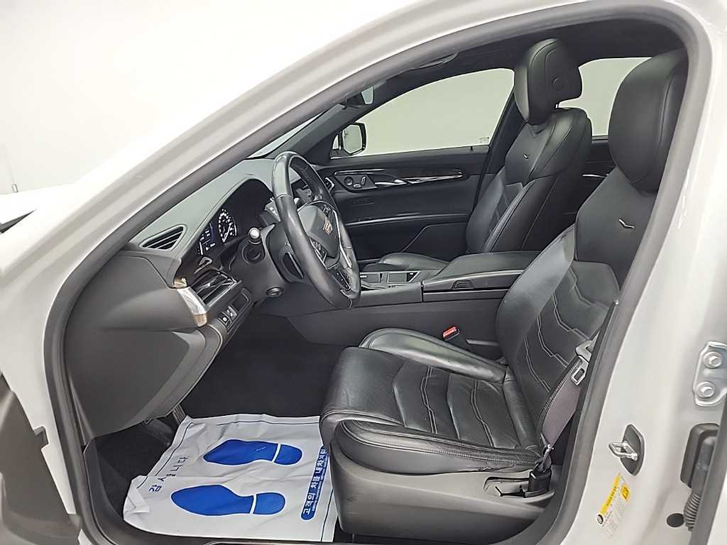 Cadillac CT6 - Vista 11