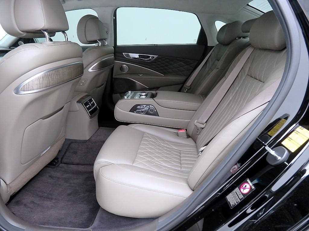 KIA K9 - Vista 7