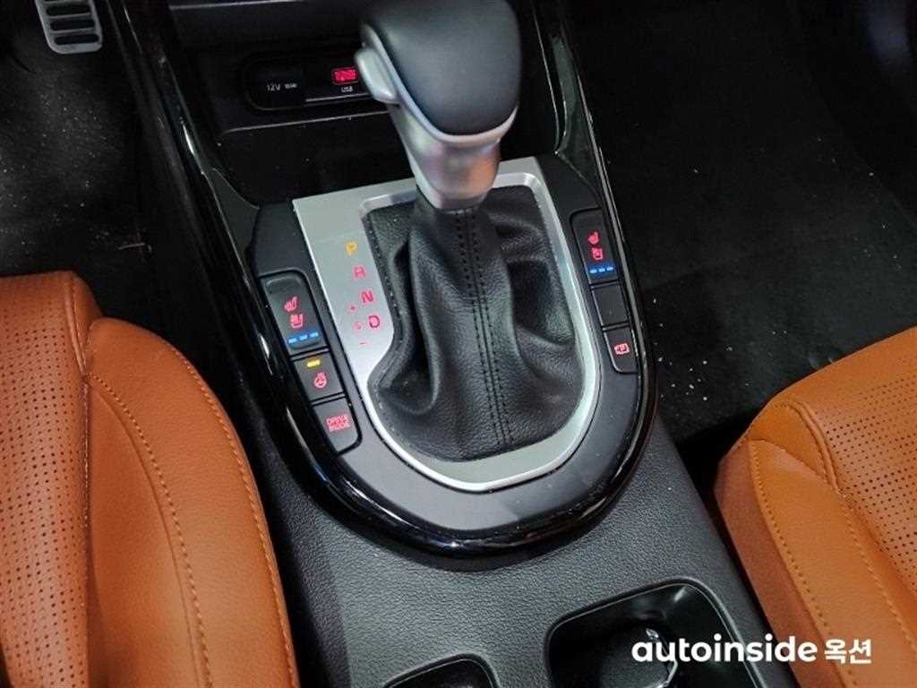 KIA K3 - Vista 8