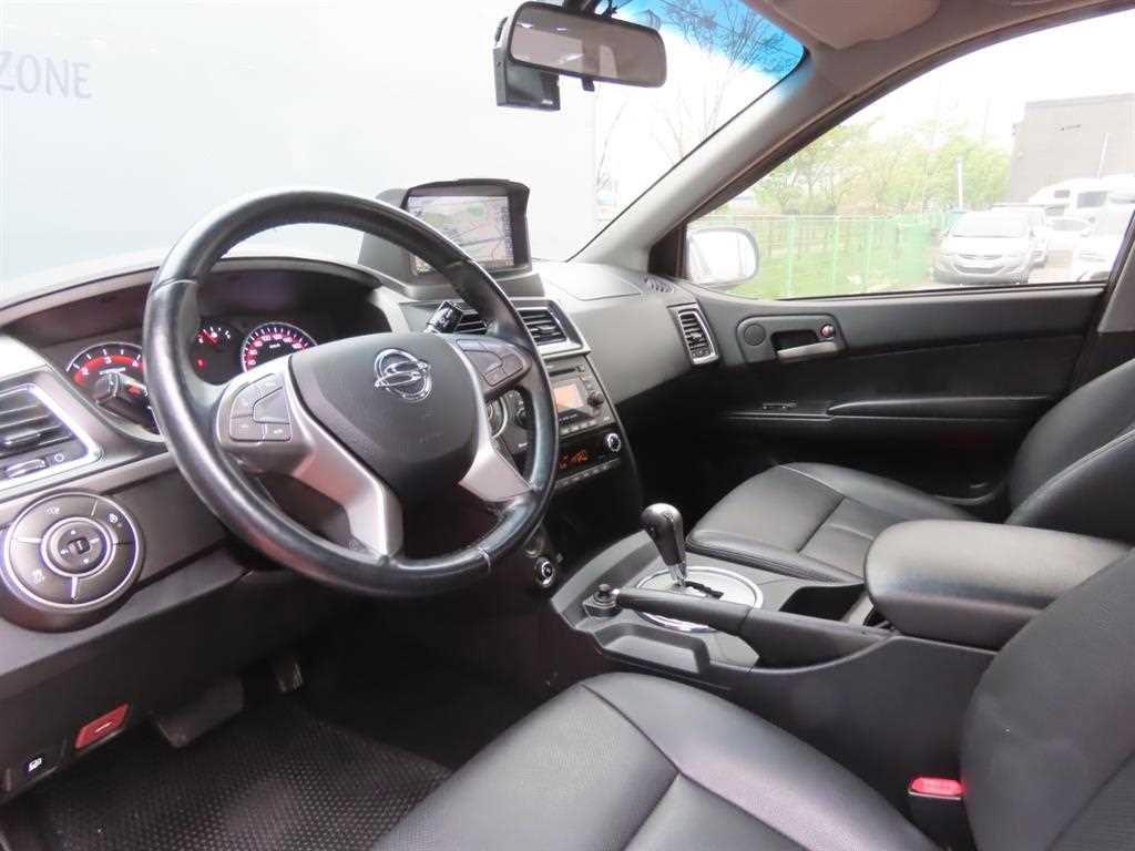 Ssangyong Korando 2016 Gris - Importación desde Corea - HF Imports Iquique - Foto 15