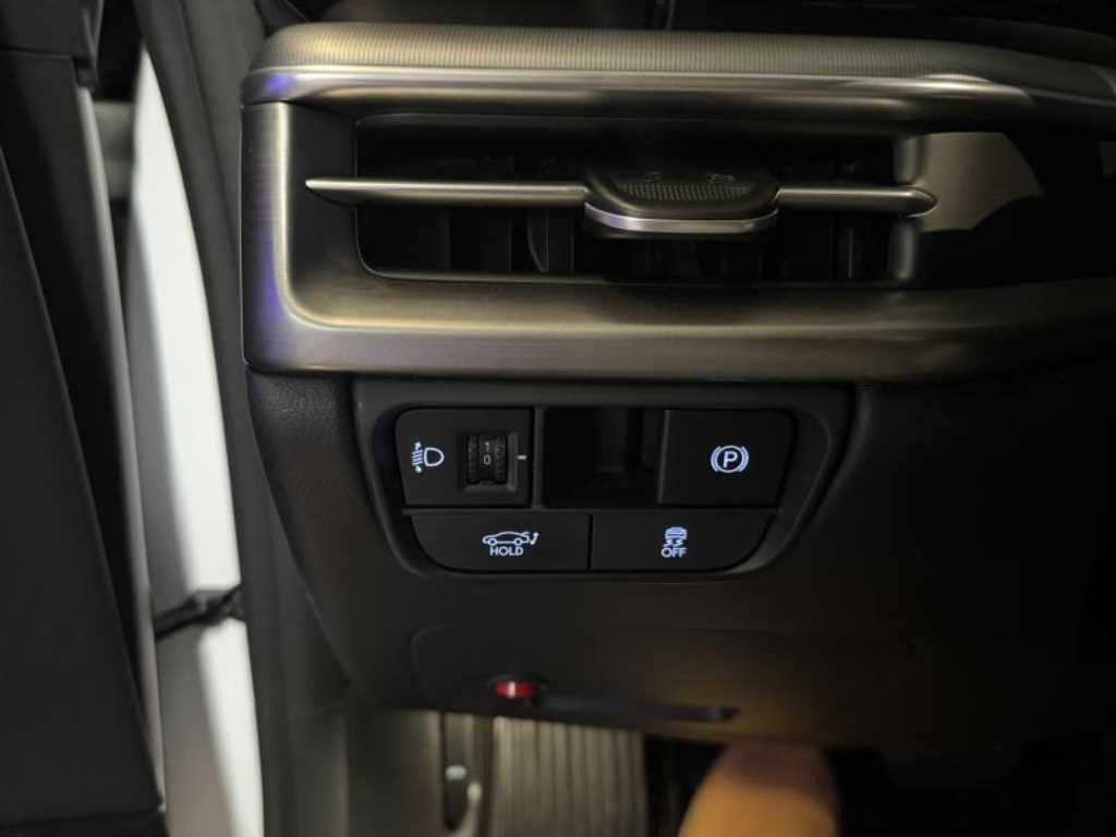 HYUNDAI Grandeur - Vista 9