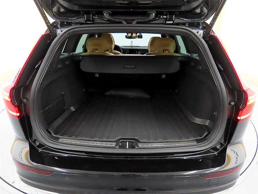 Volvo V60 2025 - Importación desde Corea - HF Imports Iquique - Foto 18