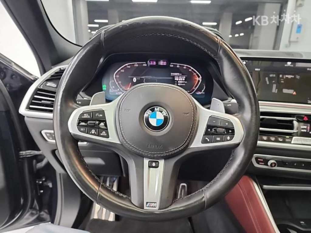 BMW X6 - Vista 8