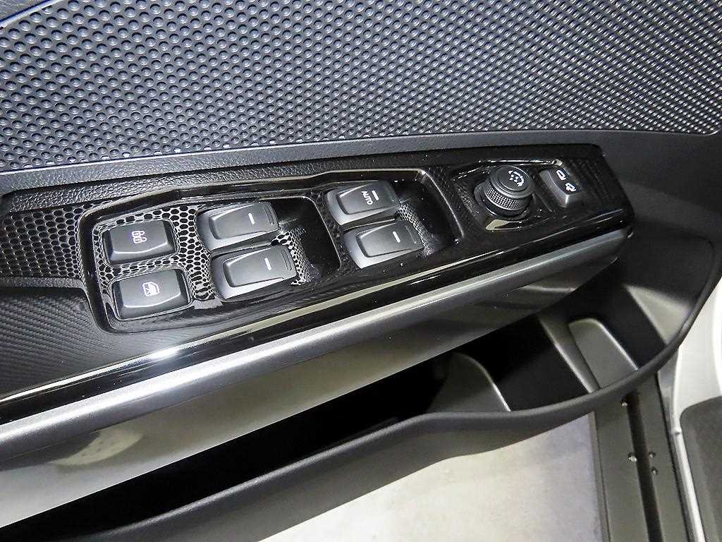 Ssangyong Tivoli 2025 Gris - Importación desde Corea - HF Imports Iquique - Foto 13