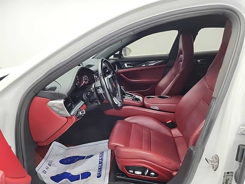 Porsche Panamera - Vista 11