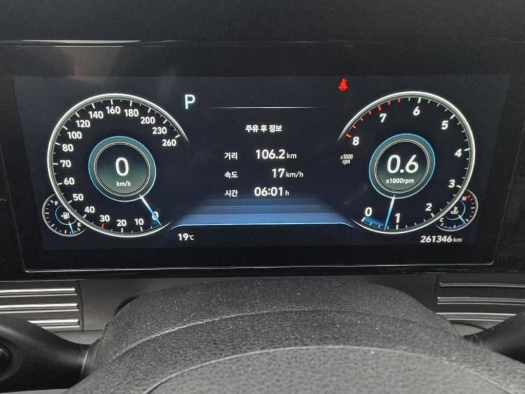 HYUNDAI Grandeur - Vista 9