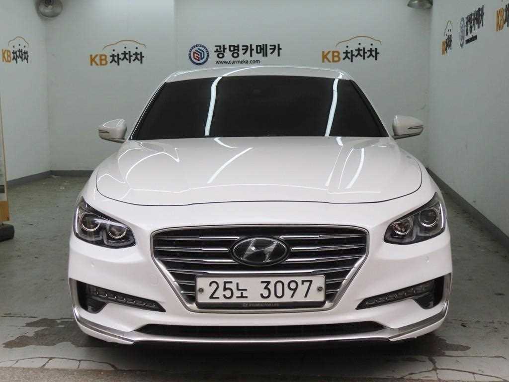HYUNDAI Grandeur - Vista 2