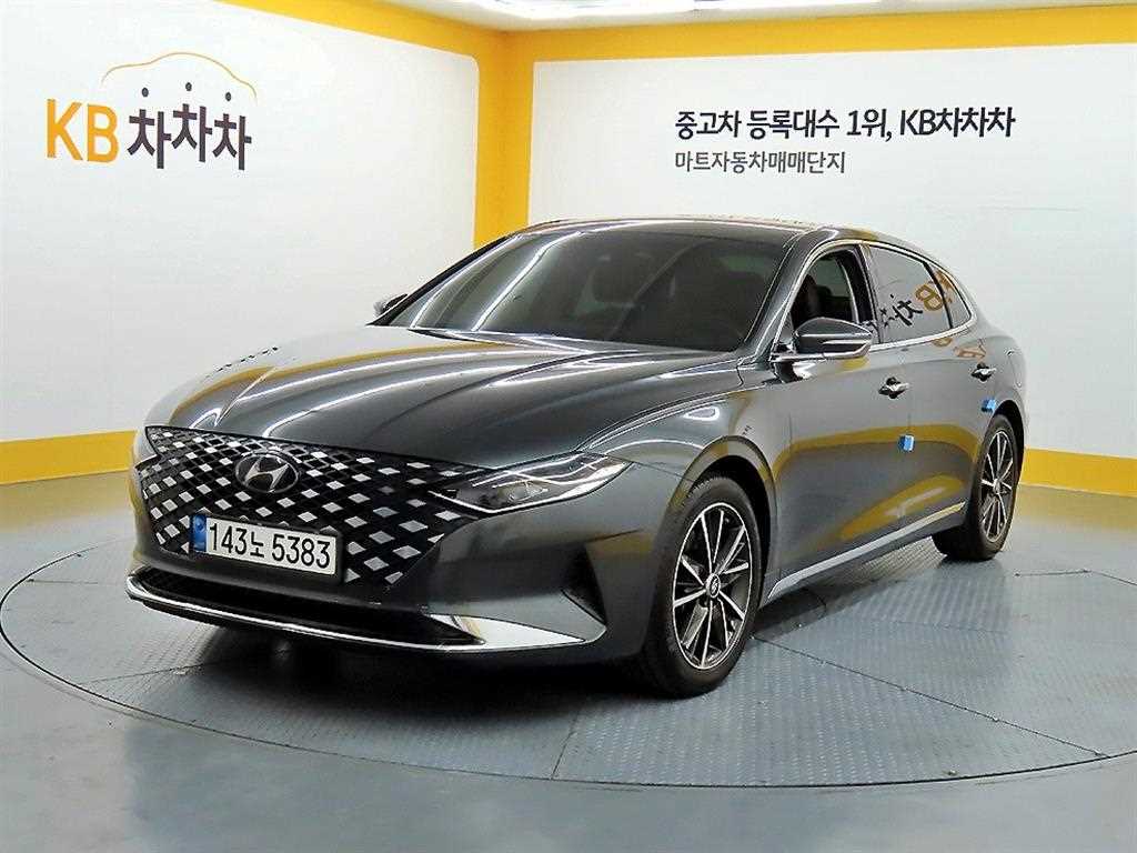HYUNDAI Grandeur - Vista 2