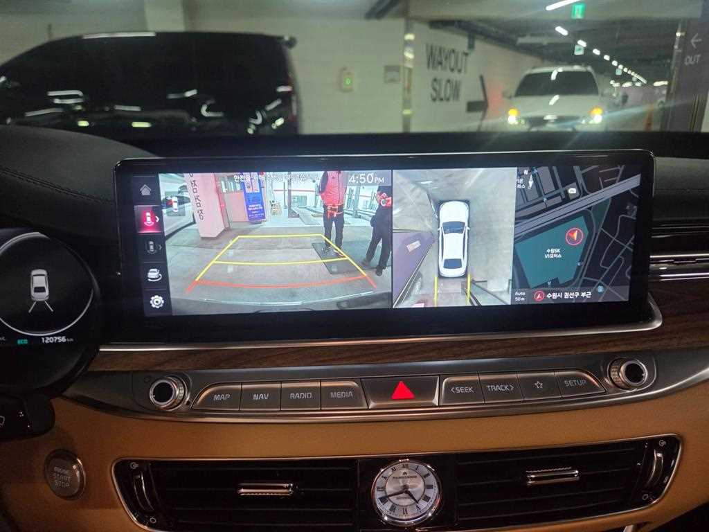 KIA K9 - Vista 9