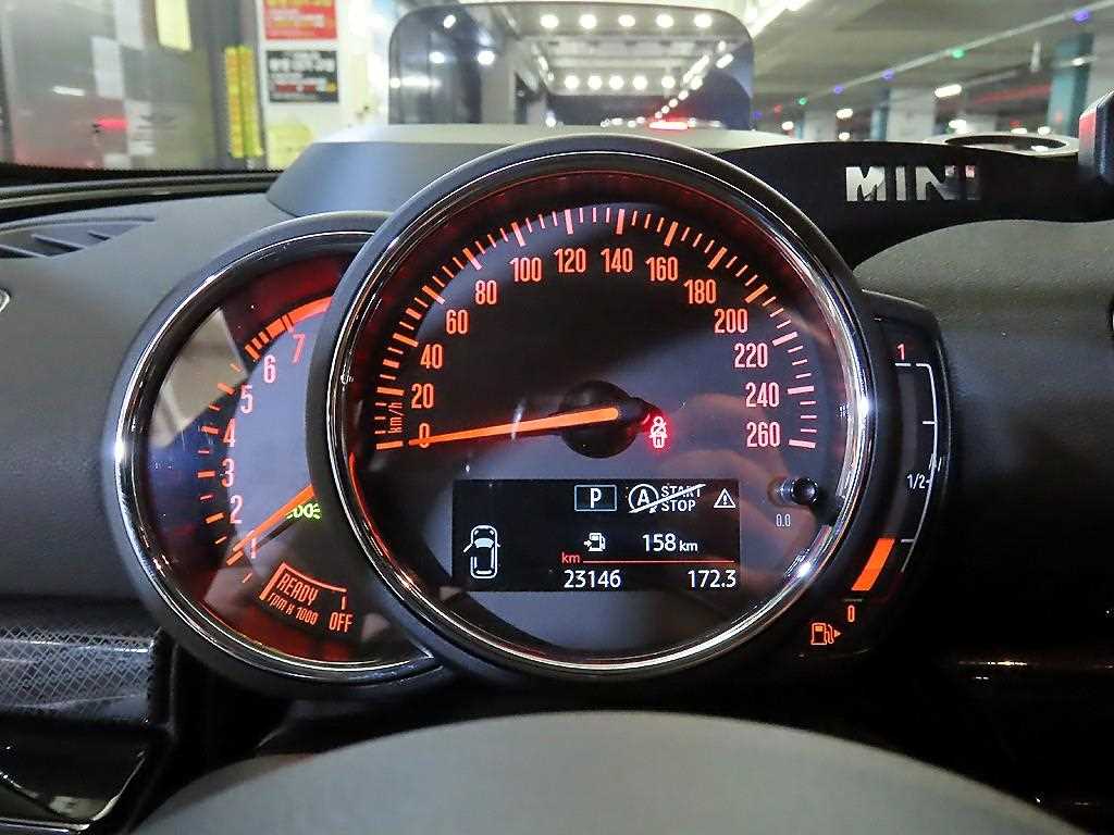 Mini Clubman - Vista 9