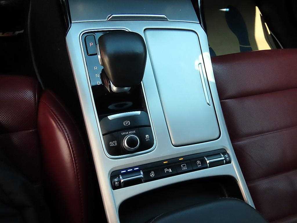 KIA Stinger - Vista 11