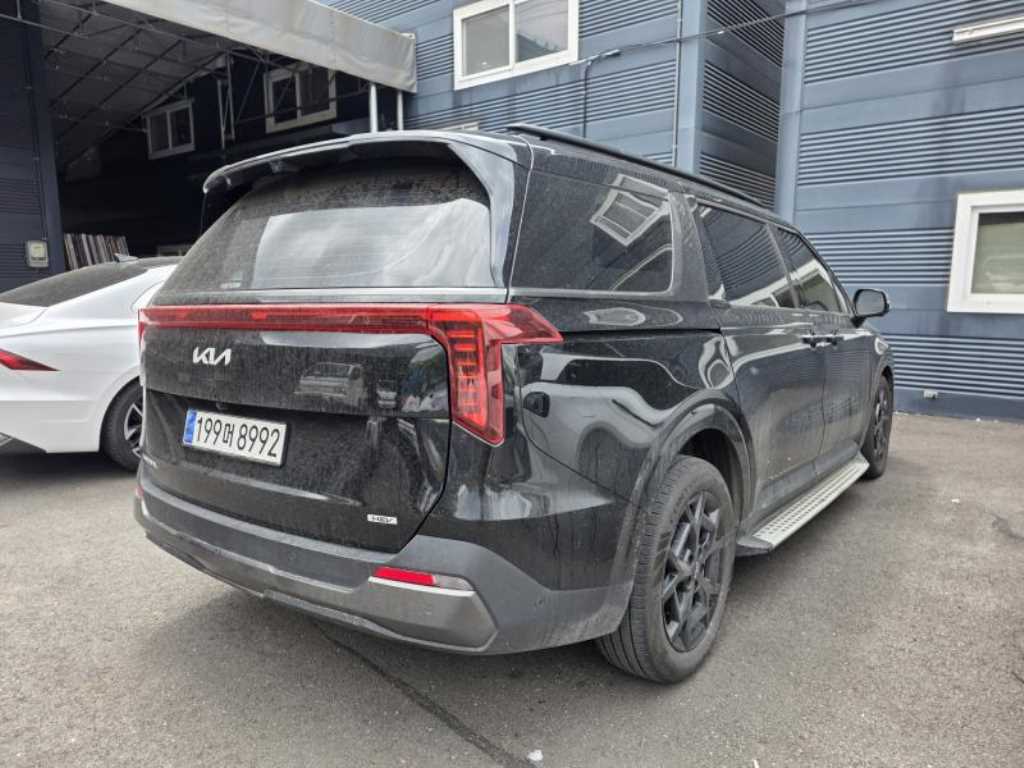 KIA Carnival - Vista 2