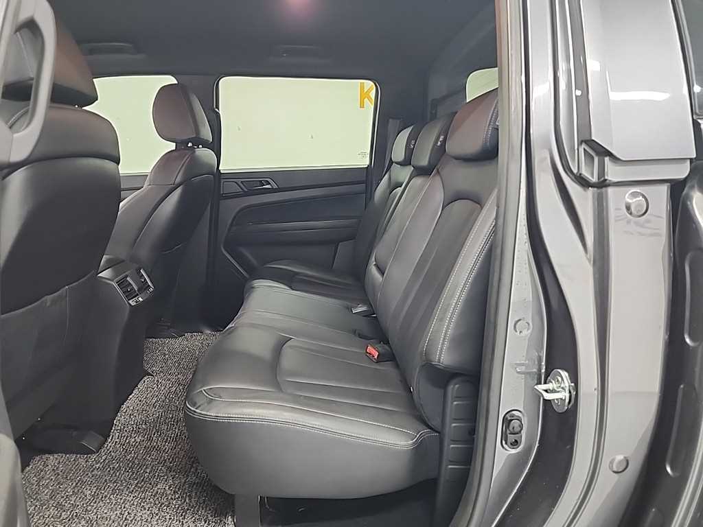 Ssangyong Rexton - Vista 12