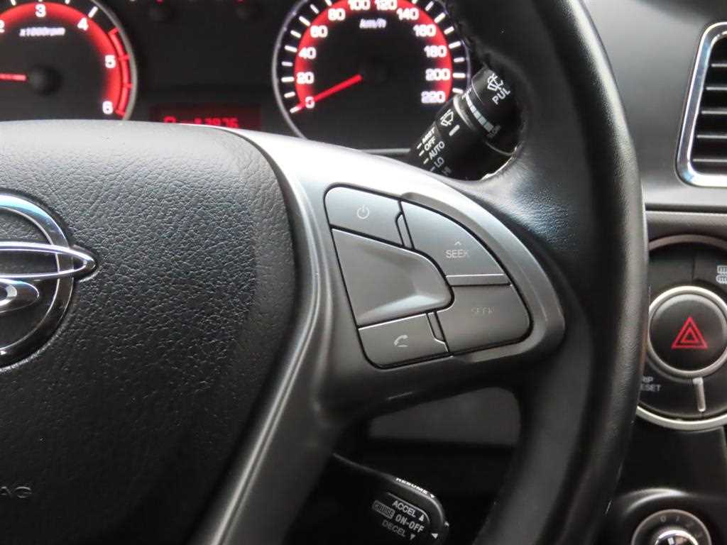 Ssangyong Korando - Vista 12